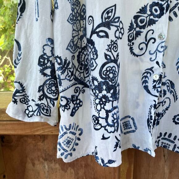 Chico's Women's White And Blue 100% Linen Paisley Print Top Size 3 (XL) - Picture 4 of 9